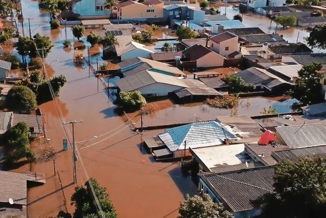 Pianistin aus Menzenschwand ruft Spendenaktion fr brasilianische Hochwassergebiete ins Leben