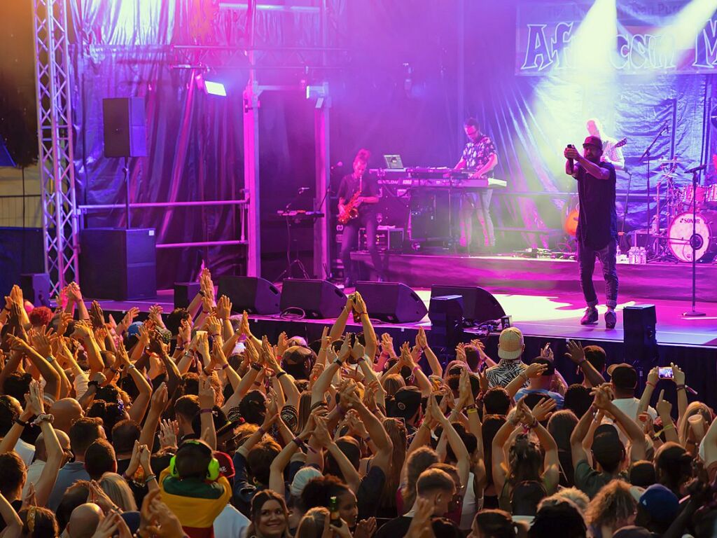 Das hat Spa gemacht: Vier Tage wurde auf dem Emmendinger Schlossplatz das African Music Festival gefeiert.