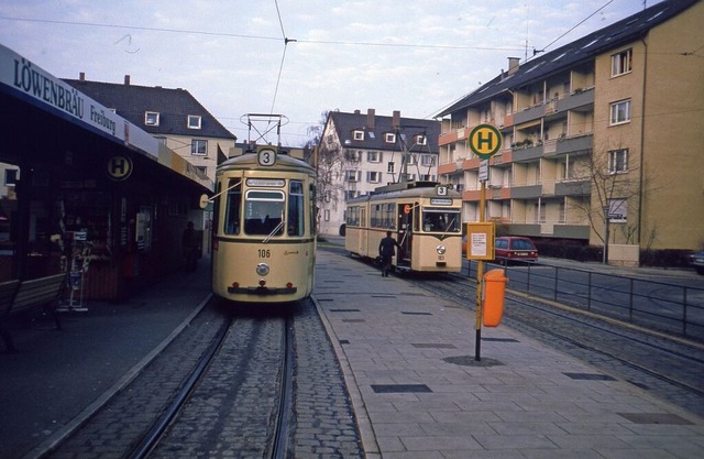 Damals wie heute ein wichtiger Nahverk...ie rund ein halbes Jahrhundert alt ist  | Foto: Wolfgang Schumacher (Freunde der Freiburger Straenbahn)