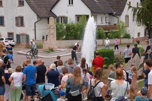 Gelscht wird wie vor 150 Jahren: Die Feuerwehr in Blansingen feiert ihr Jubilum