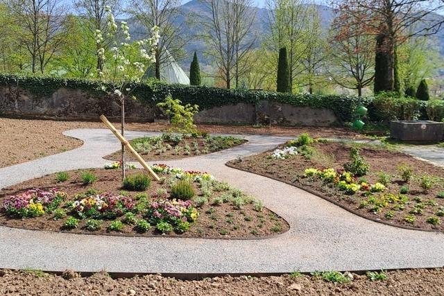 Auf den Friedhfen in Waldkirch und Kollnau gibt es jetzt grtnerisch gepflegte Grabanlagen als "Erinnerungsgrten"