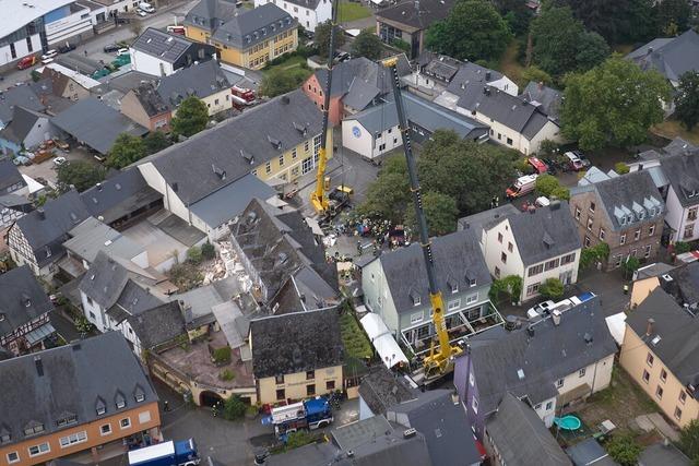 Moselort Krv nach Hotel-Einsturz unter Schock – Erstes Todesopfer geborgen