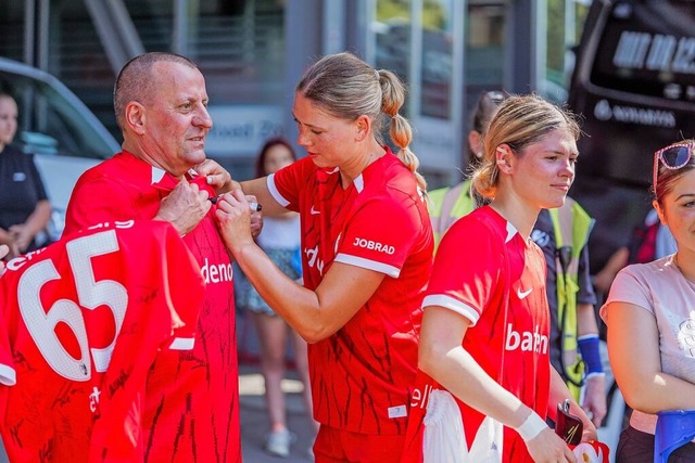 Autogramme fr die treuen Fans &#8211; dafr ist immer Zeit.  | Foto: SC Freiburg