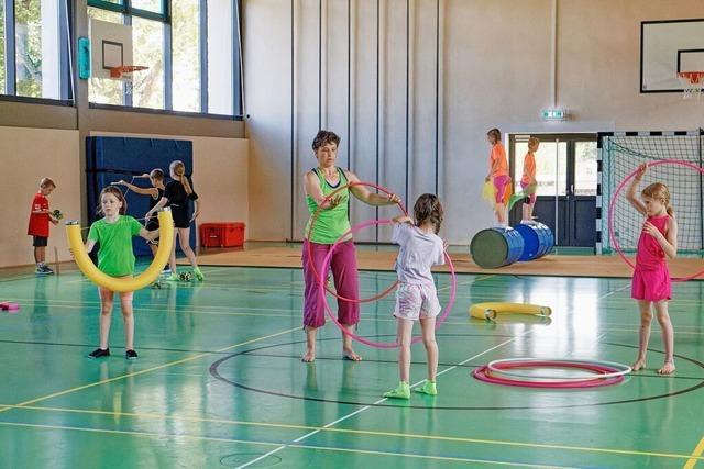 Manege frei fr die Endinger Zirkus-Show der Kinder