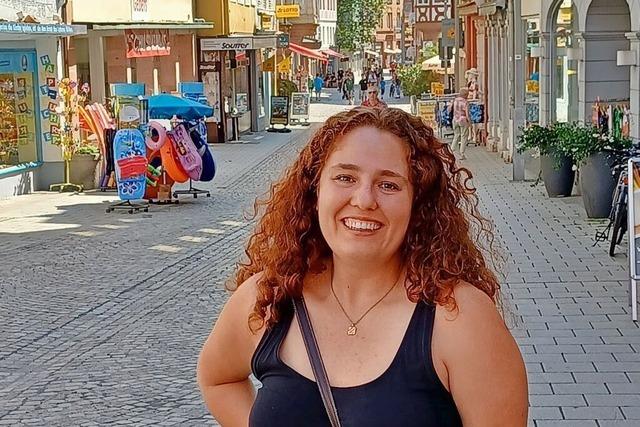 Bei 35 Grad fhlt sich Lucia Peralta aus Costa Rica in Lahr wie Zuhause