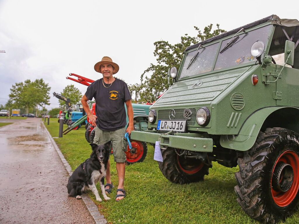 Zahlreiche Bulldogbesitzer aus den umliegenden Gemeinden prsentierten beim alljhrlichen Bulldogtreffen in Rust ihre Liebhaberstcke. Der Dauerregen konnte den Spa an der Veranstaltung nicht trben.