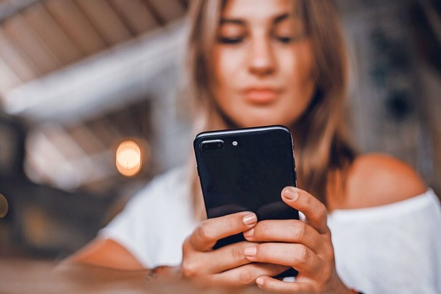 Ein Video mit haltlosen Missbrauchsvorwürfen ist im Netz aufgetaucht. | Foto: armada1985 (Adobe Stock) Ein Video mit haltlosen Missbrauchsvorwürfen ist im Netz aufgetaucht. | Foto: armada1985 (Adobe Stock)