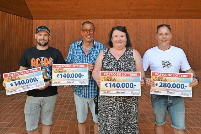 170 Glottertalerinnen und Glottertaler gewinnen 1,4 Millionen Euro ber die Postcode-Lotterie