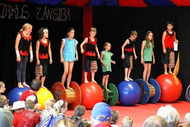 Kinder retten bei Mitmarkzirkus in Grafenhausen die olympische Idee