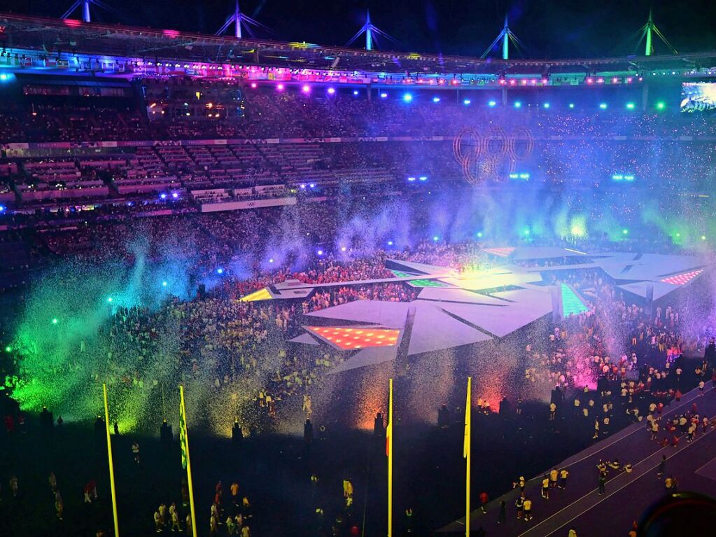 Die Schlussfeier bei den Olympischen Spielen im Stade de France