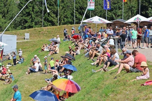 Beste Kritiken fr das Skispringen in Hinterzarten – und eine Promi-Spende