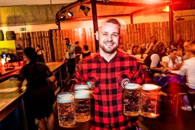 Brauerei Feldschlsschen ldt zum Oktoberfest ins Bierschloss ein