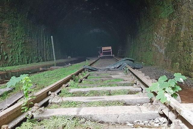 Lost Place: Der Hasler Tunnel ist eine dstere Erinnerung an die Wehratalbahn