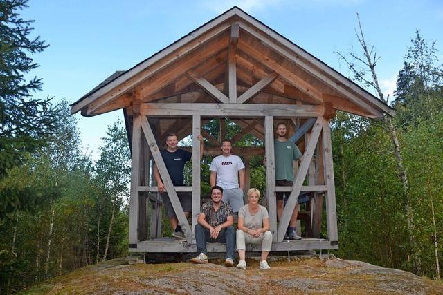 Bei der Menzenburg von Menzenschwand wird gro gefeiert