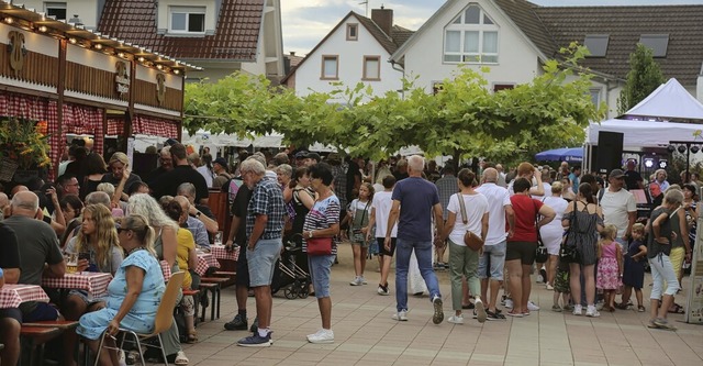 Zahlreiche Besucher kamen zum Ringshei... fhren und sich verwhnen zu lassen.   | Foto: Sandra Decoux