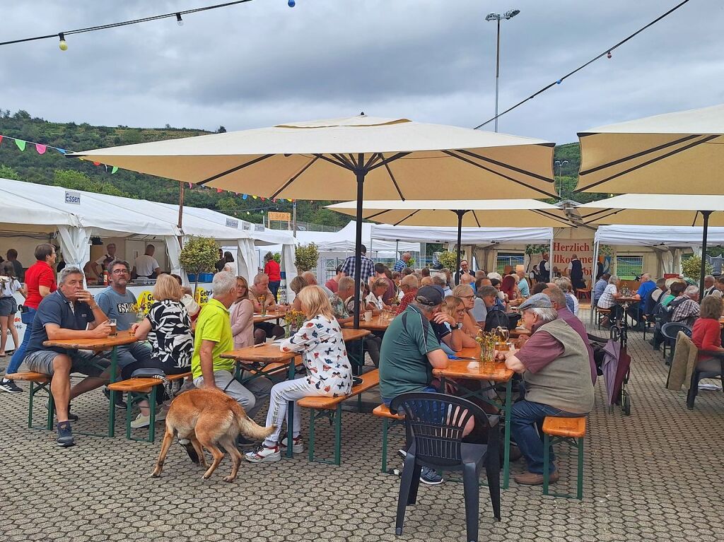 Treffpunkt fr Jung und Alt: Die Chilbi in Niederrimsingen