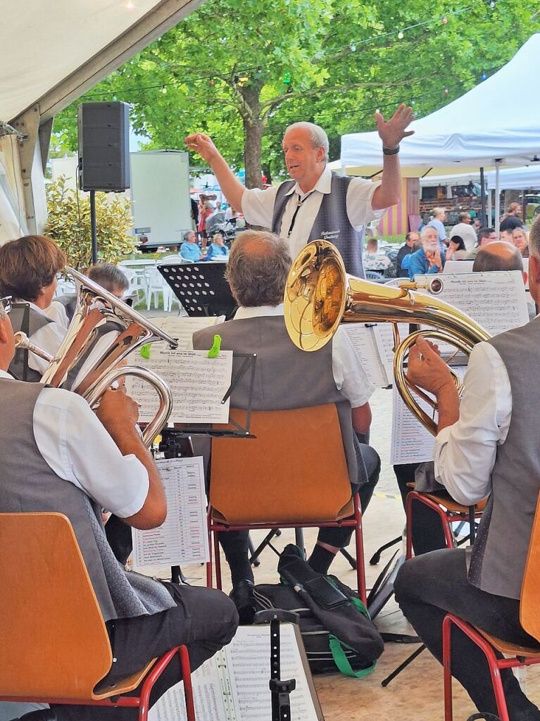 Treffpunkt fr Jung und Alt: Die Chilbi in Niederrimsingen