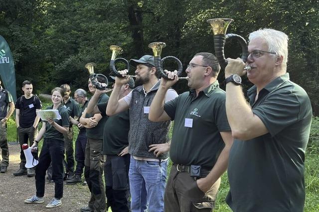 Grundschler auf Rallye im Rttlerwald