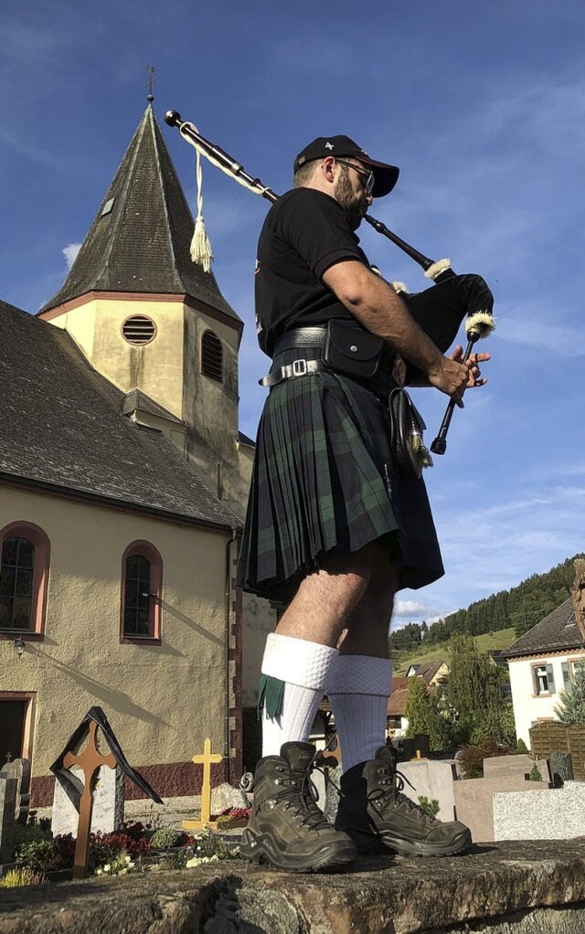 Prinzbach punktete unter anderem mit s...Kirche bleibt trotz Dudelsack im Dorf.  | Foto: Helmut Seller