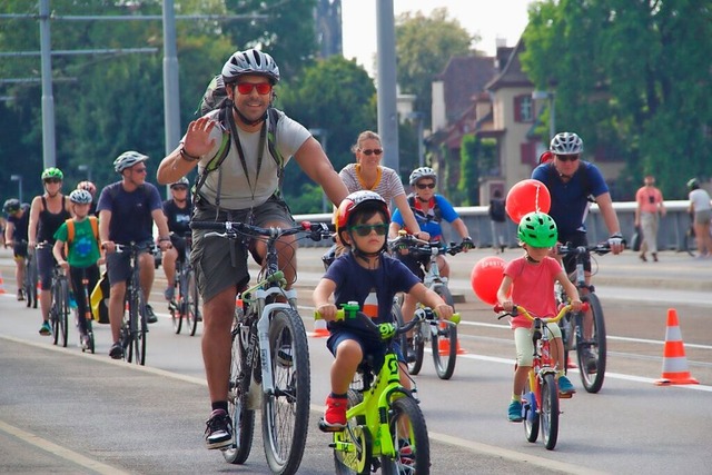 Der autofreie Erlebnistag findet auch in diesem Jahr wieder statt.  | Foto: SlowUp Basel-Dreiland