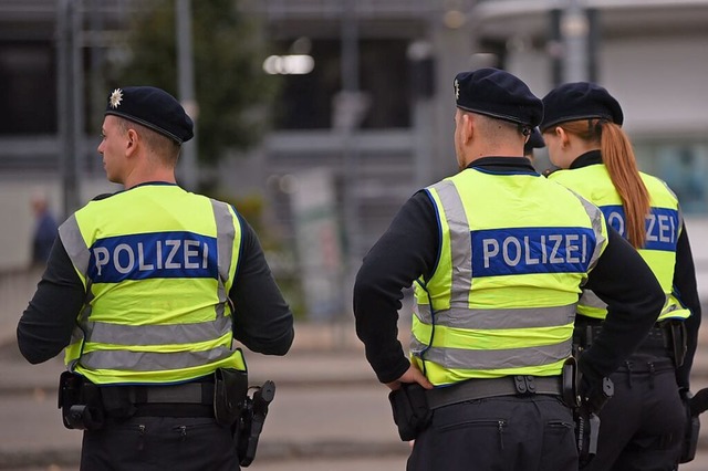 Die Bundespolizei stellt in der S6 in ...tschland eingereist sind (Symbolfoto).  | Foto: Jonas Hirt