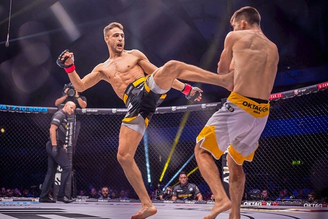 Niko Samsonidse bei einem seiner Kmpfe  | Foto: Oktagon MMA