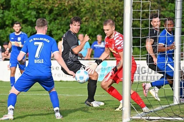 Pokal kompakt: Der VfR Hausen dpiert den FC Teningen