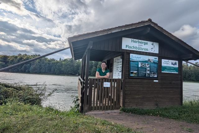 Wie ist es, eine Nacht in einer Htte ohne Strom direkt am Rhein zu verbringen?