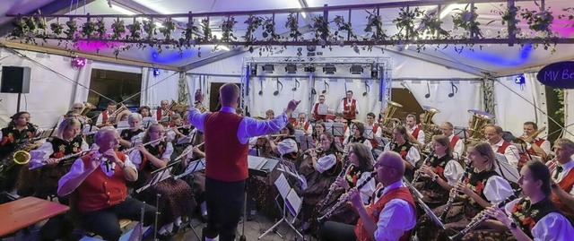 Der Musikverein Bernau hat bei seinen ... immer viele Zuhrerinnen und Zuhrer.  | Foto: Musikverein Bernau