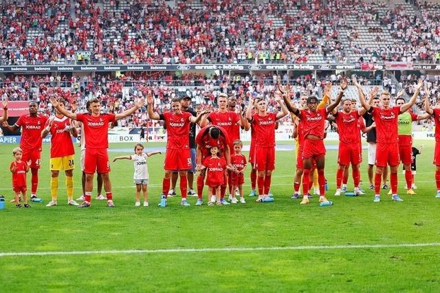 Fotos: Beste Stimmung zum Liga-Auftakt – der SC Freiburg besiegt den VfB Stuttgart (3:1)