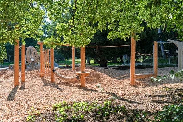 Der neu gestaltete Spielplatz  | Foto: Robert Adam Basel