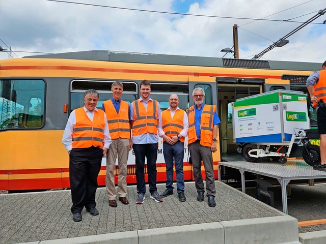 Einen Prototypen auf der Basis eines F...h (DB) bei der Abschlussveranstaltung.  | Foto: Hochschule Offenburg