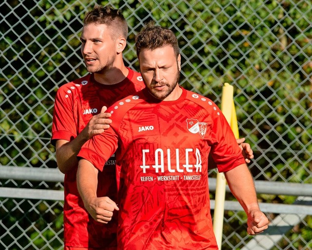 Adrian Kleiser und Matthias Httich vo...S Blumberg als sehr guten Saisonstart.  | Foto: Wolfgang Scheu