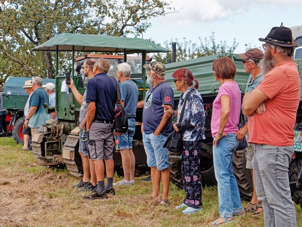 Szenen vom 34. Bulldog- und Oldtimertreffen der Bulldog- und Schlepperfreunde Oberhausen am Sonntag.