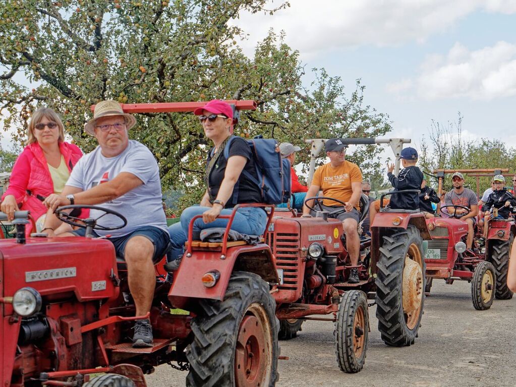 Szenen vom 34. Bulldog- und Oldtimertreffen der Bulldog- und Schlepperfreunde Oberhausen am Sonntag.