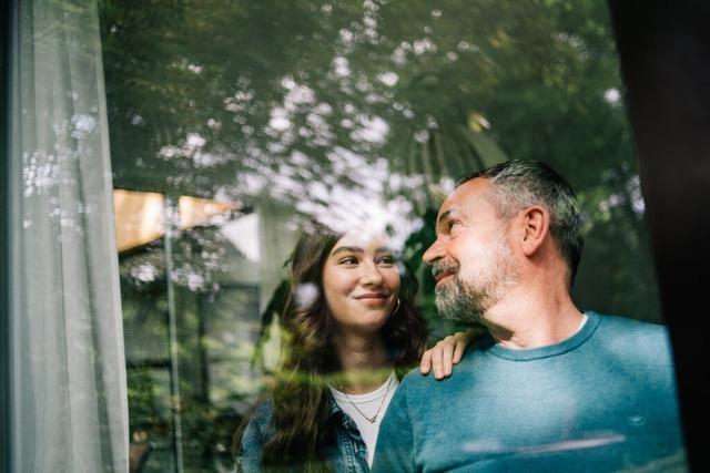 ber Pflegebedrftigkeit sprechen: So klappt der offene Austausch in der Familie