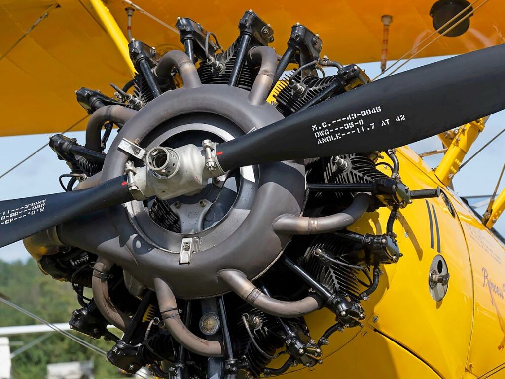 Zehn Zylinder und elf Liter Hubraum hat dieser alte Sternmotor einer Boeing "Stearman" von 1943.