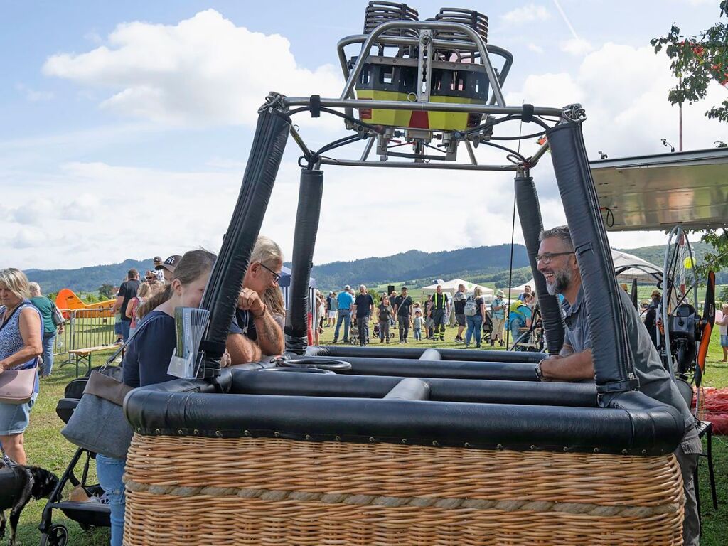 Informationen zum Ballonfahren gab es bei Bernd Klank.