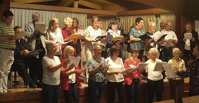 Zum Fest sangen die Kirchenchre Grwihl, Herrischried und Oberwihl.  | Foto: Karin Stckl-Steinebrunner