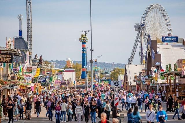 Cannstatter Volkfest: Weindrfer sollen durch Verbotszone geschtzt werden