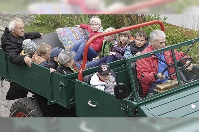 Mit Oldtimern durch den Hotzenwald