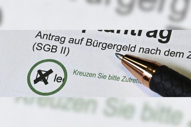 Steigende Fallzahlen und mehr arbeitslose Jugendliche im Ferienmonat