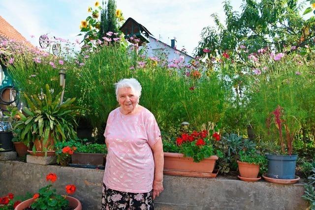 Die Knigin des Zwiebelkuchens: Frieda Engler aus Gundelfingen wird diesen Samstag 90 Jahre alt