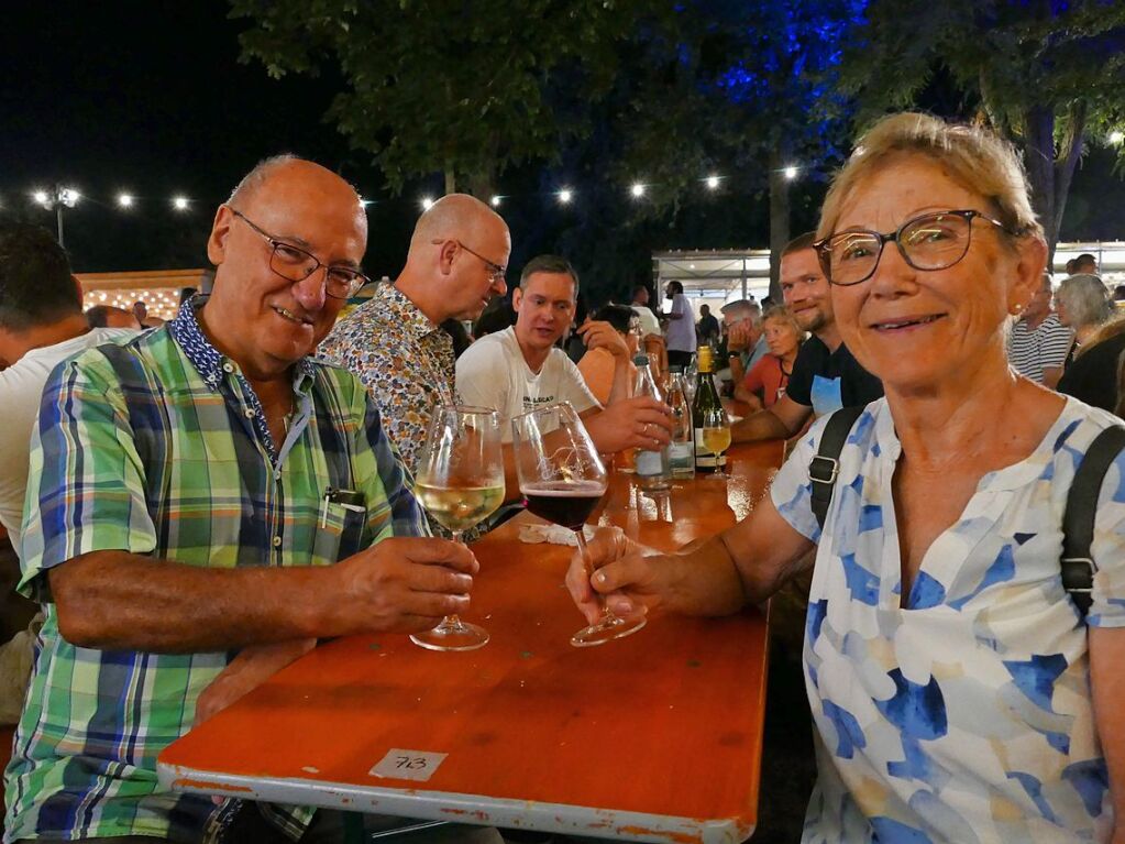 Tausende genossen auf dem Weinfest die schne Stimmung.