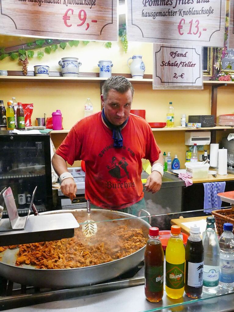 Tausende genossen auf dem Weinfest die schne Stimmung.