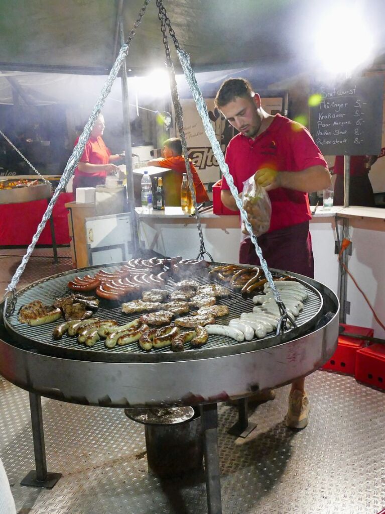 Tausende genossen auf dem Weinfest die schne Stimmung.