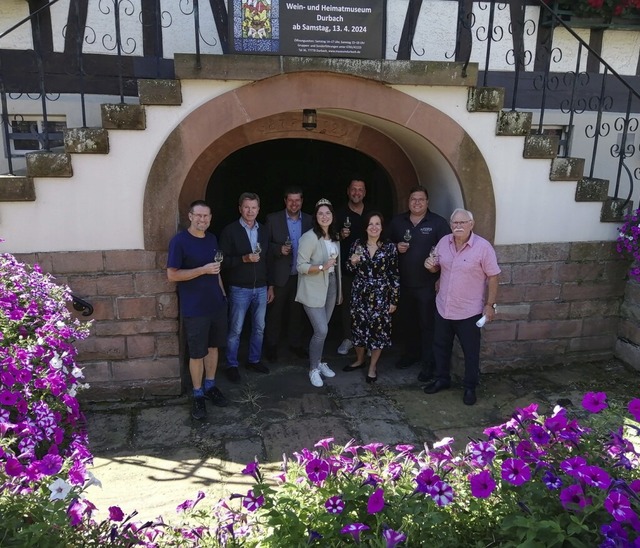 Einstimmung auf ein gutes Gelingen (v....im Schwarzwald Weingut Andreas Mnnle.  | Foto: Winfried Kninger