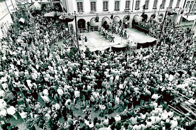 1997 feierte ganz Offenburg drei Tage lang die Freiheit.  | Foto: Peter Heck