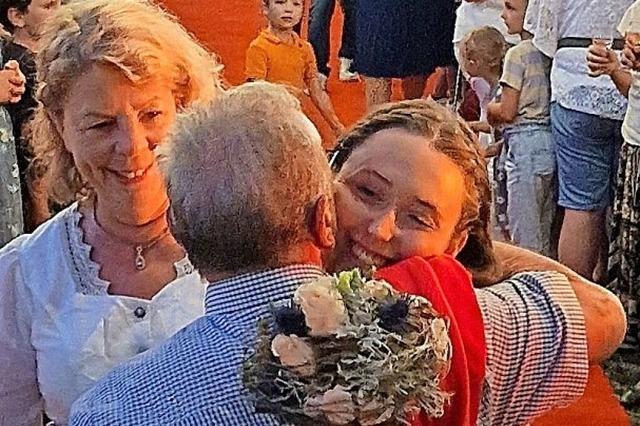 Beim Weinfest in Kippenheim wird Elena Klble zur Weinknigin gekrnt