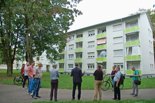 Wie sich der Kanadaring entwickelt hat, wurde beim Besuch der SPD deutlich.  | Foto: Wolfgang Beck